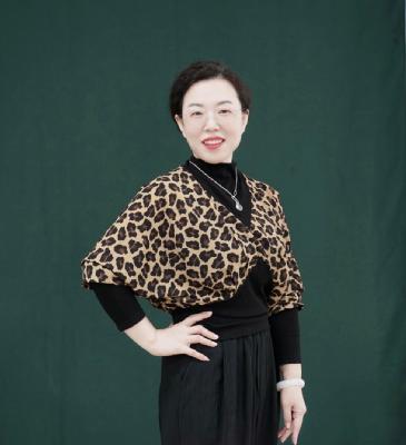 张怡